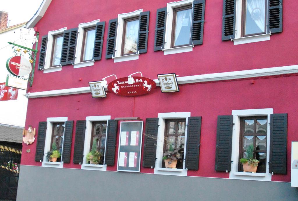 Weingasthof Zum Weissen Ross Osthofen エクステリア 写真